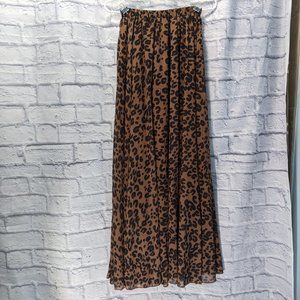 NWT Chicwish leopard animal print maxi skirt